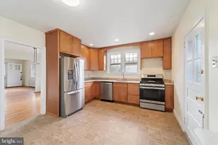 1525 W Wynnewood, Ardmore, PA 19003 - Photo 6