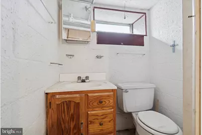 1525 W Wynnewood, Ardmore, PA 19003 - Photo 16