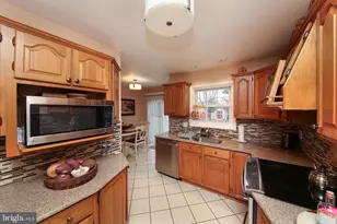 5 Detweiler Ln, Ambler, PA 19002 - Photo 8