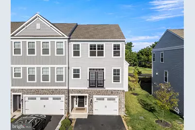 164 Larrabee Way, Royersford, PA 19468 - Photo 2