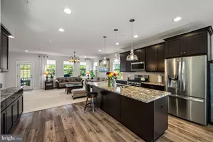 164 Larrabee Wy, Royersford, PA 19468 - Photo 12