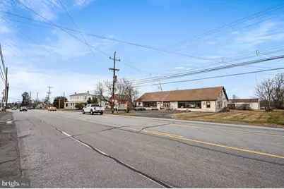 2933 E High Street, Pottstown, PA 19464 - Photo 16