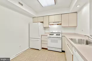 1303 Valley Glen Rd, Elkins Park, PA 19027 - Photo 20