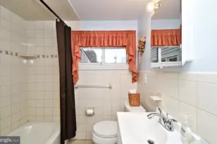 532 Sherwood Ln, Hatboro, PA 19040 - Photo 36