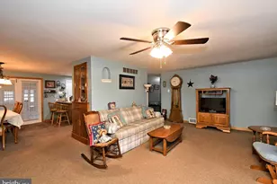 532 Sherwood Ln, Hatboro, PA 19040 - Photo 8