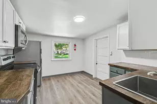 443 Walnut St, Pottstown, PA 19464 - Photo 8