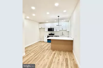 151 N York Street #C, Pottstown, PA 19464 - Photo 4