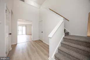 105 Bartlett Dr, North Wales, PA 19454 - Photo 4