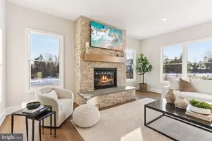 100 Cooke Wy, Harleysville, PA 19438 - Photo 2