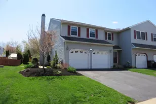 208 Red Haven Dr, North Wales, PA 19454 - Photo 2