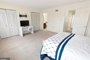 1405 Village Green Dr, Gilbertsville, PA 19525 - Photo 20