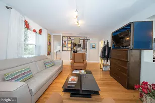 1022 Clover Hill Rd, Wynnewood, PA 19096 - Photo 4