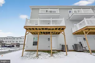 70 Continental Wy, Bridgeport, PA 19405 - Photo 10