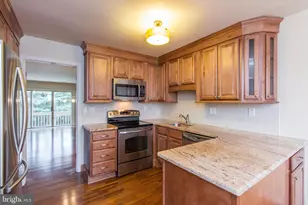 50 Woodside Rd, Ardmore, PA 19003 - Photo 4