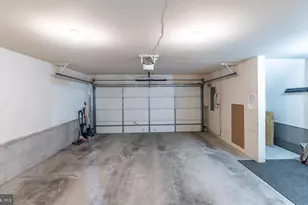 709 Green St, Bridgeport, PA 19405 - Photo 40