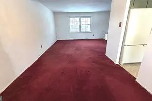 1402 Hearth Dr, North Wales, PA 19454 - Photo 8