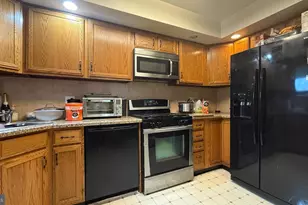 16 Township Line Rd, Elkins Park, PA 19027 - Photo 8