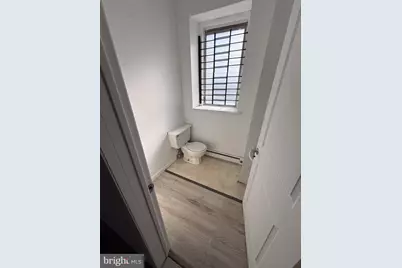 524 Dekalb Street, Norristown, PA 19401 - Photo 8