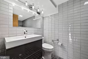 10503 Valley Forge Cir, King of Prussia, PA 19406 - Photo 12