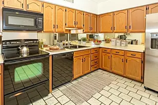 20930 Valley Forge Cir, King of Prussia, PA 19406 - Photo 12