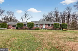 1637 Dillon Rd, Ambler, PA 19002 - Photo 4