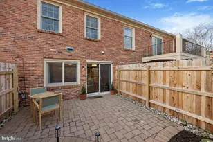 172 Albemarle Dr, Penllyn, PA 19422 - Photo 2