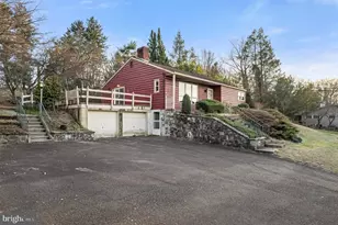 558 Camp Wawa Rd, Lederach, PA 19450 - Photo 4