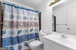 502 Brookwood Dr, Ambler, PA 19002 - Photo 22