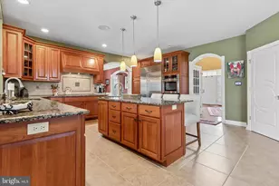 414 Fallowfield Ln, Harleysville, PA 19438 - Photo 8