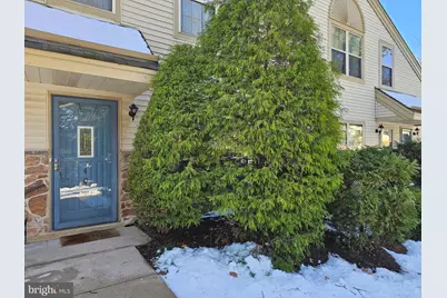 401 Foxcroft Circle #CONDO 401, Royersford, PA 19468 - Photo 2