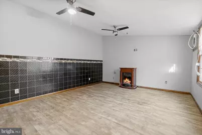 213 E Main Street, Norristown, PA 19401 - Photo 10