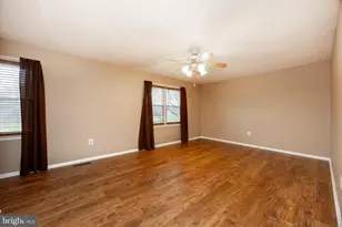 204 E Buchert Rd, Gilbertsville, PA 19525 - Photo 26