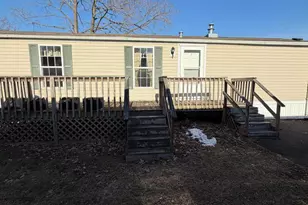 411 Oak Dr, Green Lane, PA 18054 - Photo 2