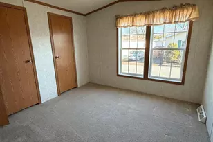 411 Oak Dr, Green Lane, PA 18054 - Photo 14