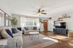 673 Barrington Rd, Collegeville, PA 19426 - Photo 4