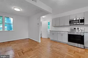 999 Netherwood Dr, Blue Bell, PA 19422 - Photo 8