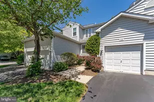 53 Sheffield Ct, Collegeville, PA 19426 - Photo 2