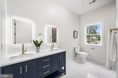 105 W 3rd Avenue, Trappe, PA 19426 - Photo 24