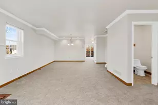 1501 Village Green Dr, Gilbertsville, PA 19525 - Photo 8