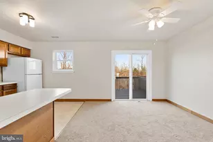 1501 Village Green Dr, Gilbertsville, PA 19525 - Photo 14