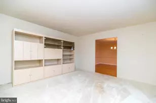 7 Vera Ln, Conshohocken, PA 19428 - Photo 10