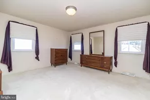 7 Vera Ln, Conshohocken, PA 19428 - Photo 36