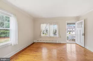 13 Glenwood Ave, Norristown, PA 19403 - Photo 12