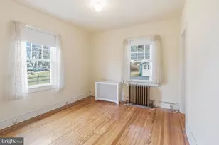 13 Glenwood Ave, Norristown, PA 19403 - Photo 6