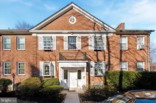 922 W Montgomery Ave, Bryn Mawr, PA 19010 - Photo 2