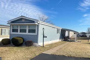 461 Running Brook, North Wales, PA 19454 - Photo 2