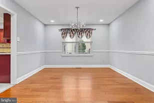 125 Scarlet Dr, Conshohocken, PA 19428 - Photo 6