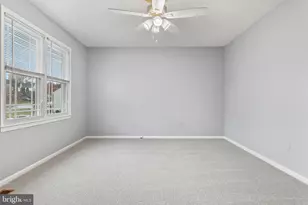 125 Scarlet Dr, Conshohocken, PA 19428 - Photo 32