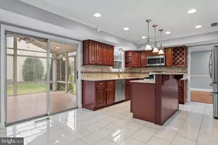 125 Scarlet Dr, Conshohocken, PA 19428 - Photo 12