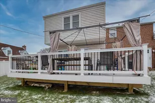 2323 S Gilinger Rd, Lafayette Hill, PA 19444 - Photo 32